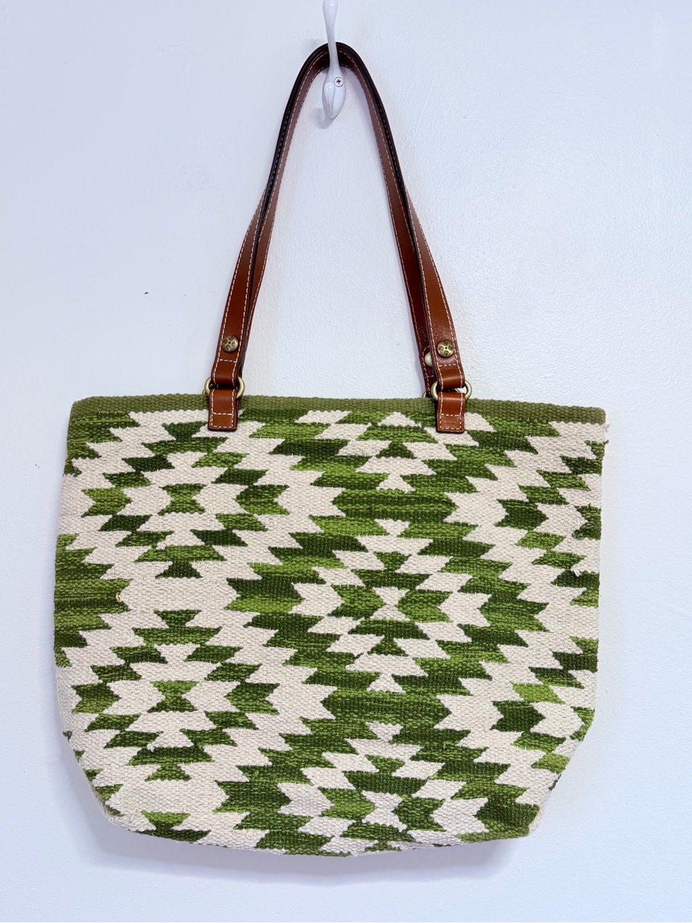 Patricia Nash Hand Loomed Woven Chennai Tote Green & White
